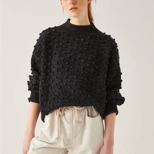 Ladies Popcorn Knit sweater